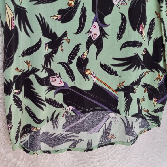 LuLaRoe Seafoam Green Maleficent & Black Crows Hi-Lo Top Size XS (T-392) - Picture 4 of 12